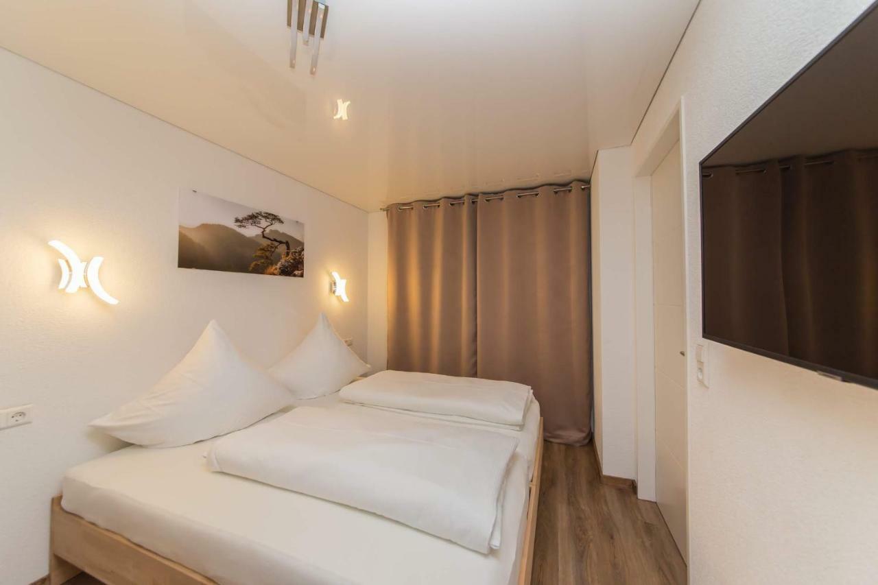 Landmann Apartment Metzingen ميتسنغن المظهر الخارجي الصورة