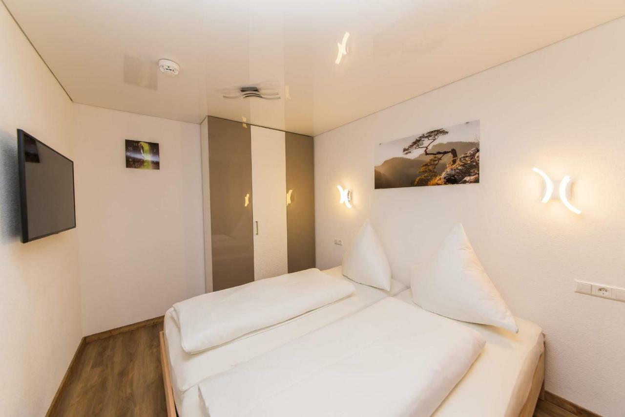 Landmann Apartment Metzingen ميتسنغن المظهر الخارجي الصورة